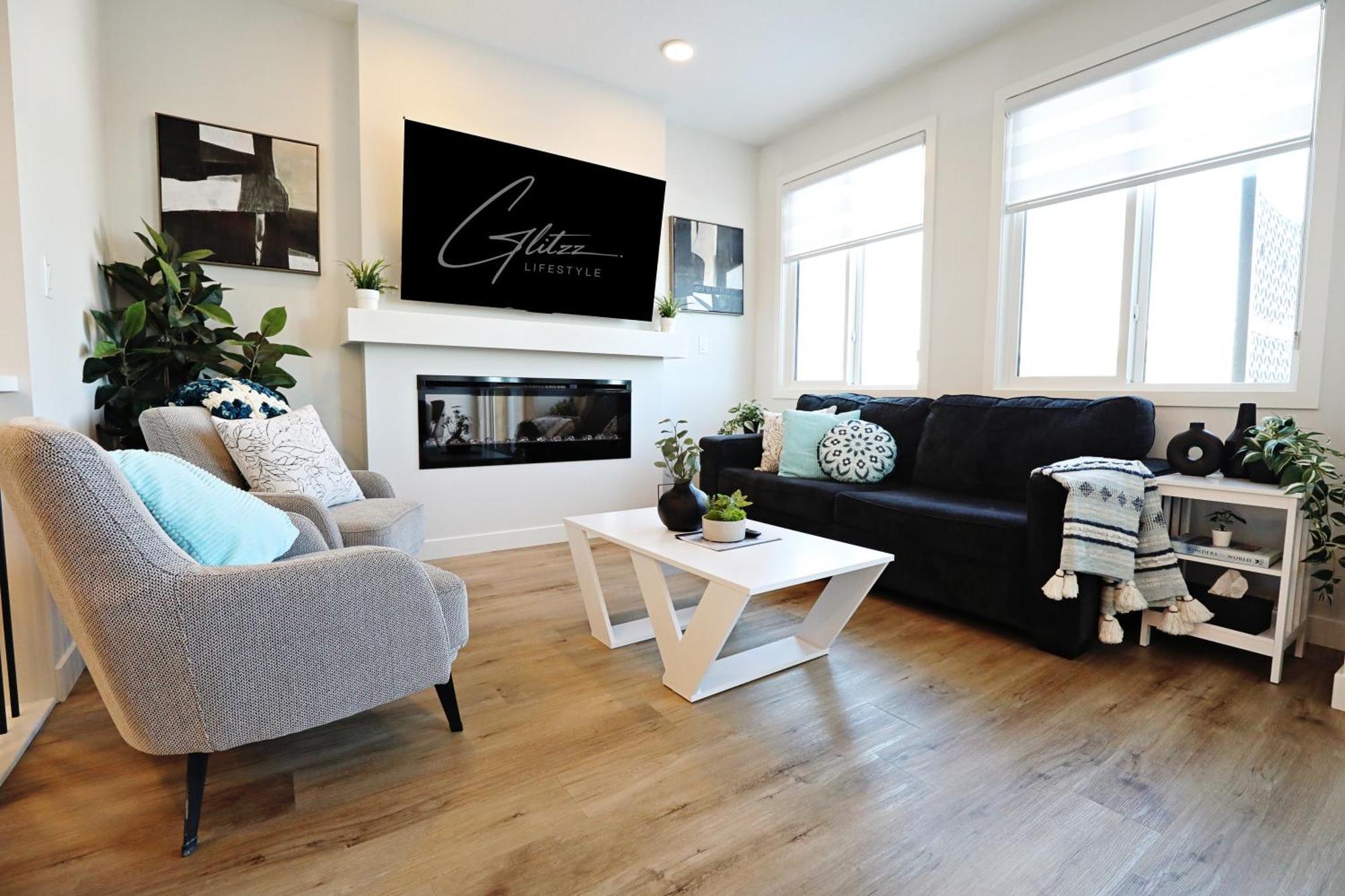 Stylish Home With 3 King Beds,Garage,Disney+ Edmonton Eksteriør bilde